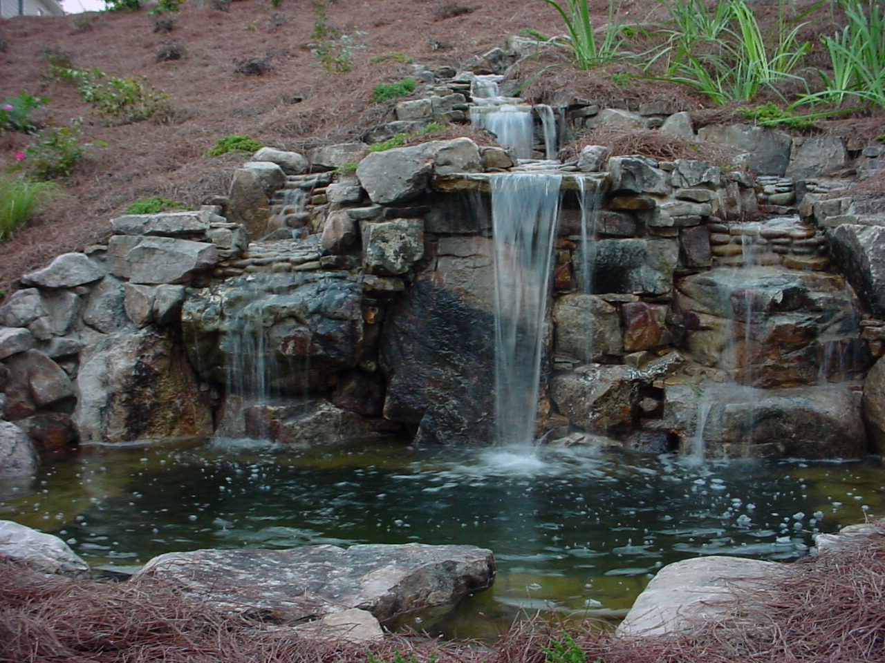 3 waterfalls pond 